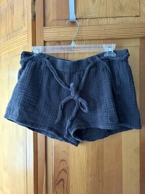 Women’s Aerie Gauzy Black Shorts Size L